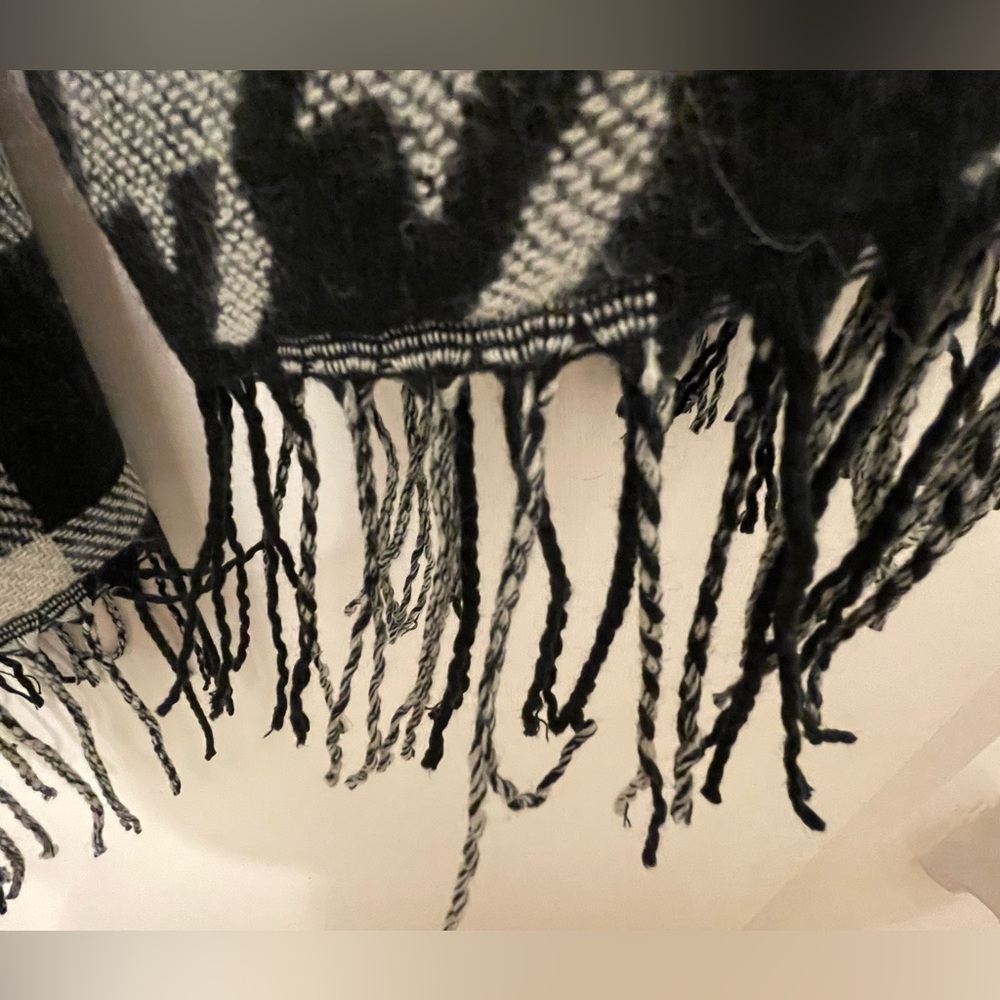 RICKIS: Woman Scarf - Picture 3 of 6